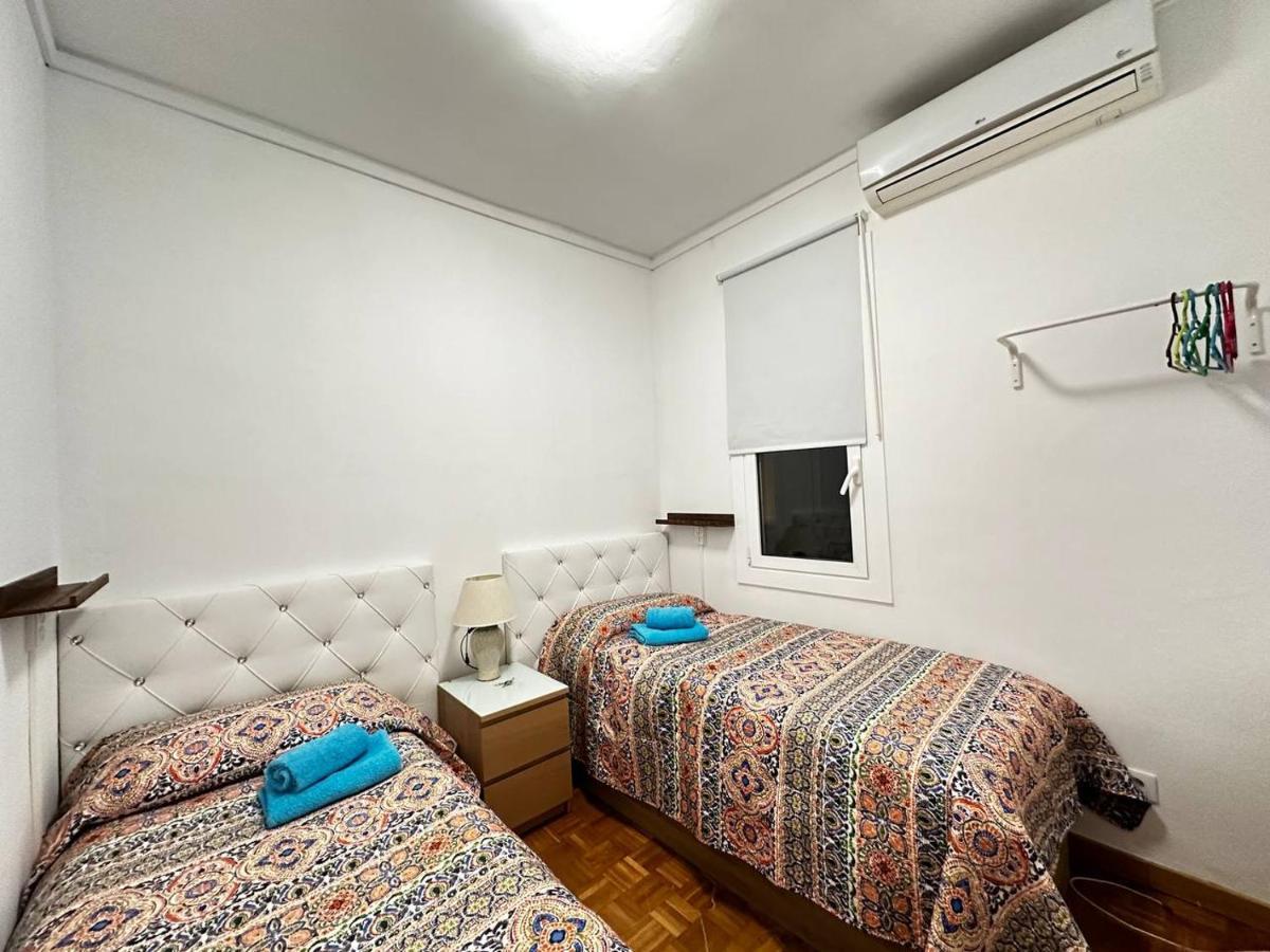 Rooms Nuevo Roger Барселона Екстер'єр фото