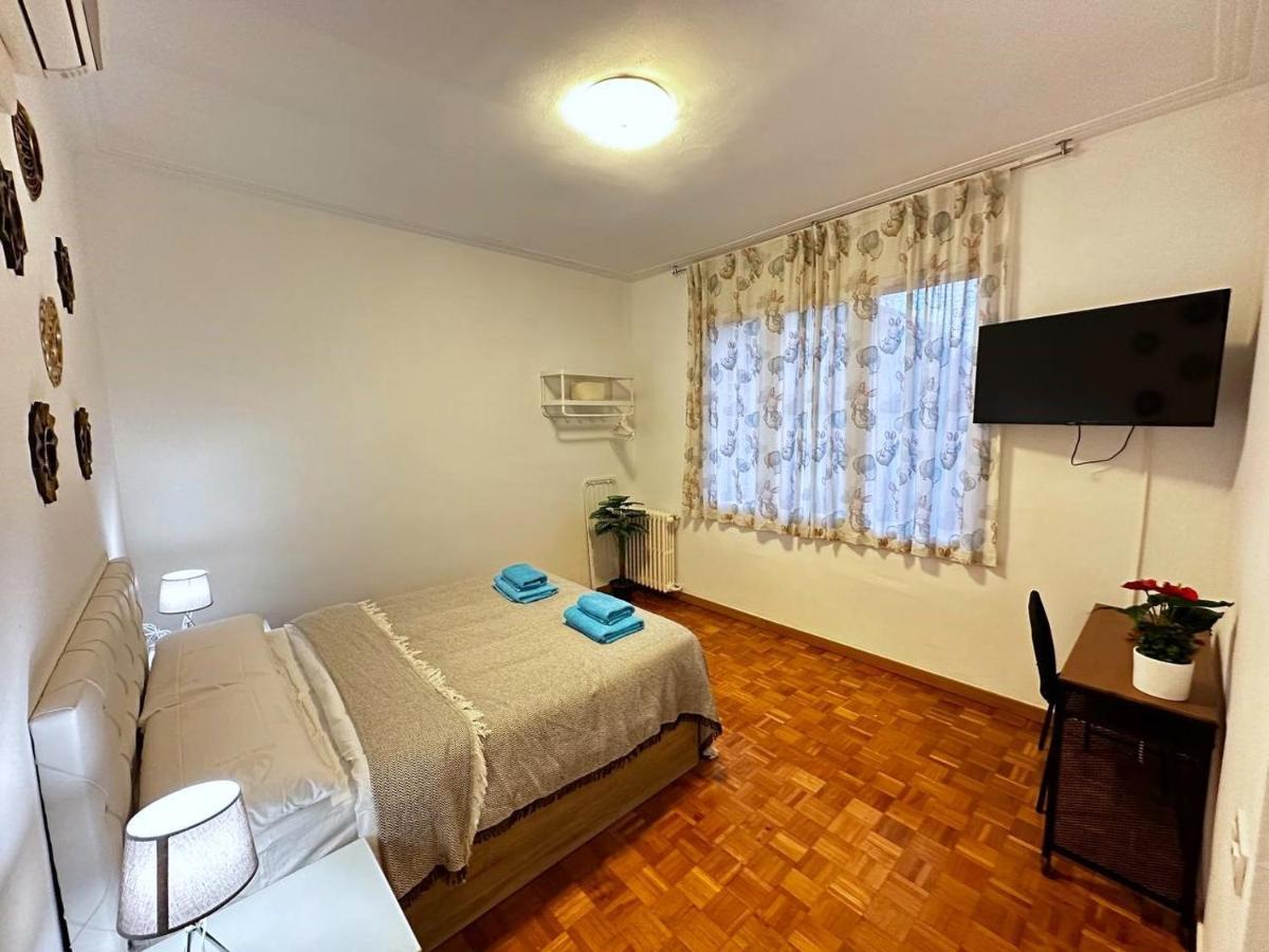 Rooms Nuevo Roger Барселона Екстер'єр фото