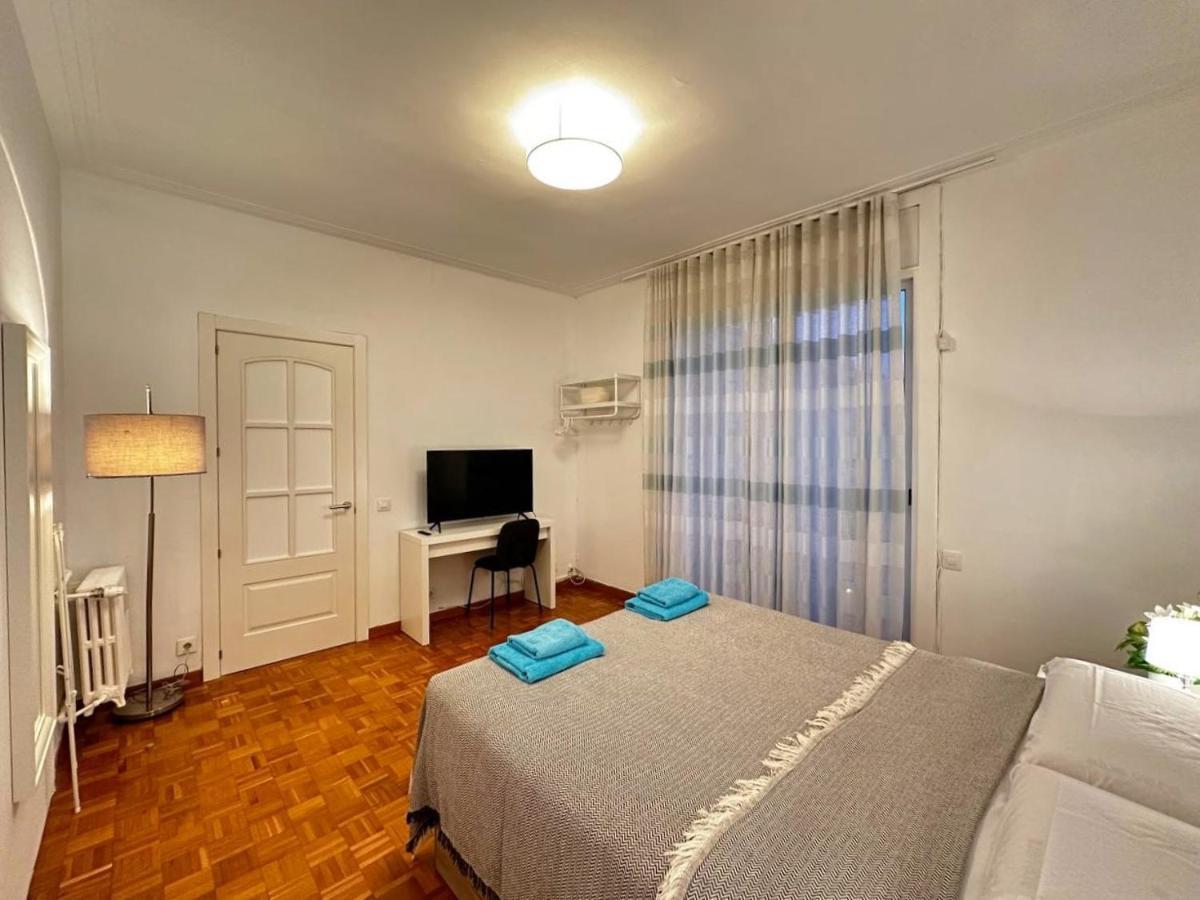 Rooms Nuevo Roger Барселона Екстер'єр фото